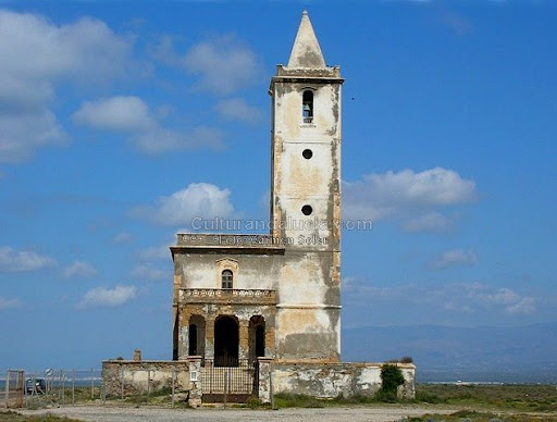 iglesia las salinas